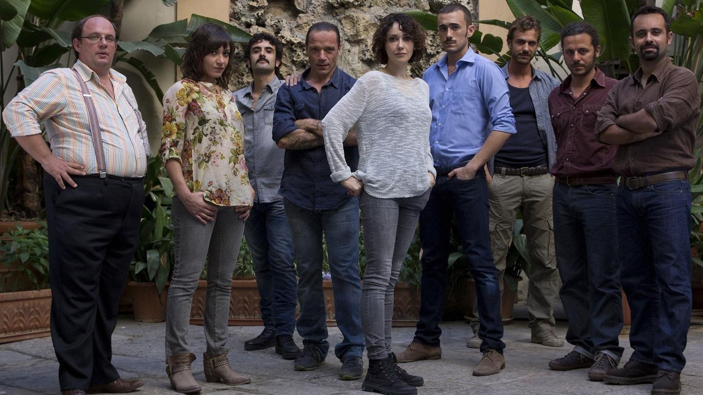 Catturandi - Nel Nome del Padre backdrop