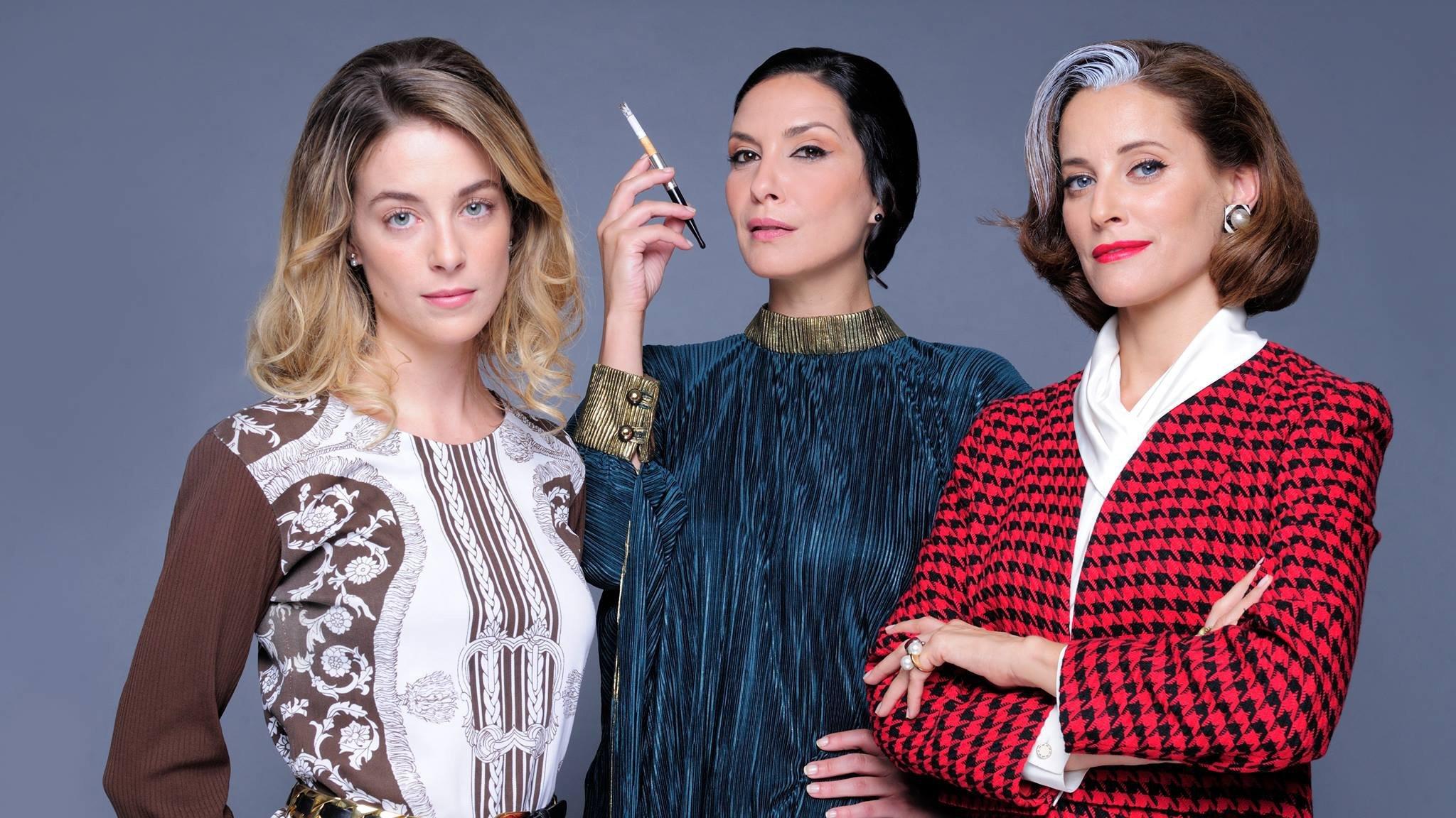 3 Mulheres backdrop