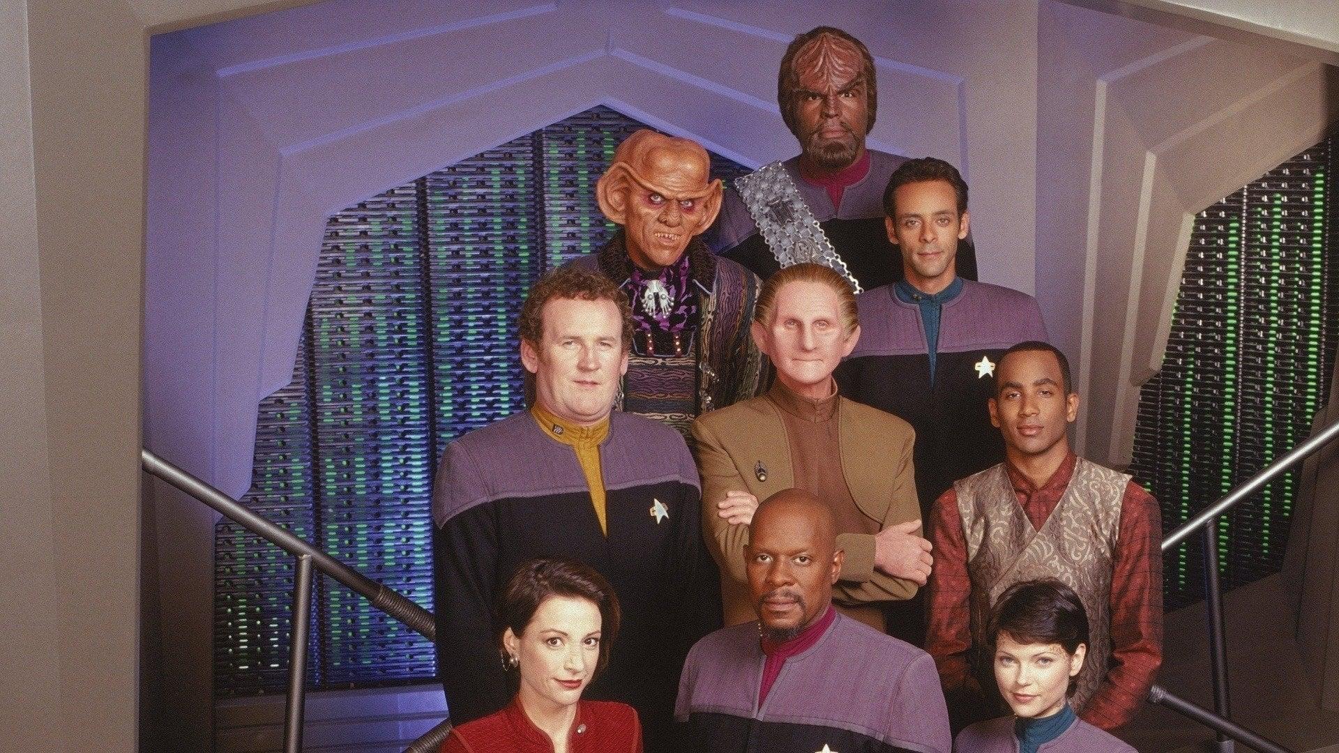 Star Trek: Deep Space Nine backdrop