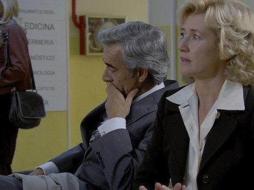 Cuéntame cómo pasó Season 13 Episode 12 - Episode 12