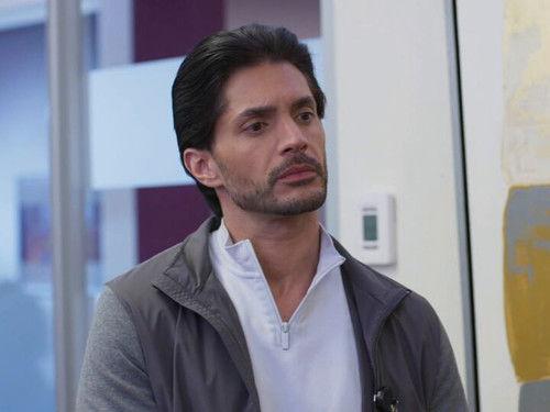 El amor invencible Season 1 Episode 20 - "¡Ella no es mi hija!"