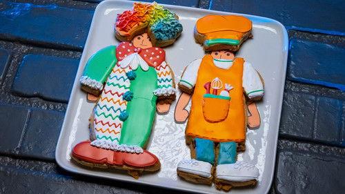 Halloween Cookie Challenge Season 1 Episode 2 - Halloween Costumes and Haunted Houses