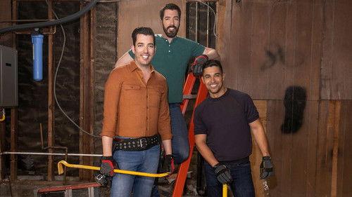 Background image for Wilmer Valderrama's Surprise Garage Reno