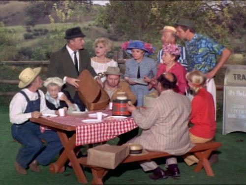 Green Acres Season 5 Episode 22 - The Picnic