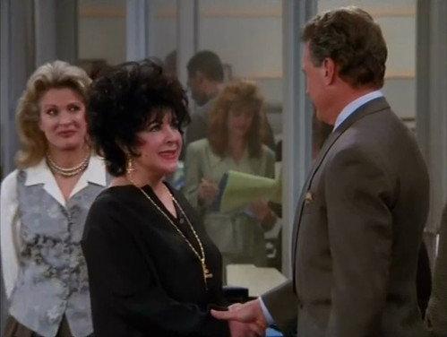 Murphy Brown Season 8 Episode 18 - Trick or Retreat