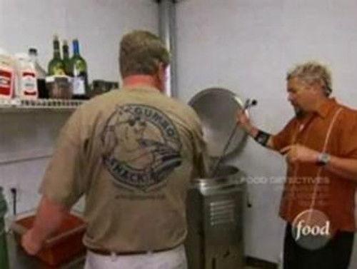 Diners, Drive-Ins and Dives Season 4 Episode 2 - Bar Food