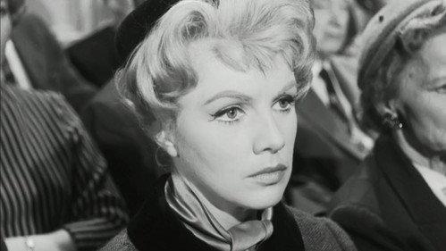 Perry Mason Season 2 Episode 24 - The Case of the Calendar Girl