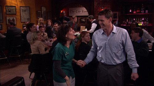 8 Simple Rules Season 2 Episode 17 - Let's Keep Going (1)