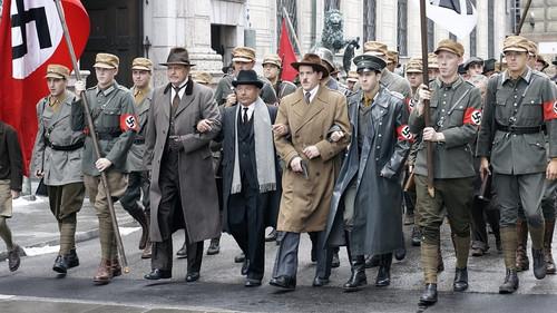 Vom Reich zur Republik Season 1 Episode 7 - Episode 7