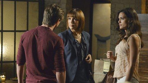Pretty Little Liars Season 3 Episode 4 - Birds of a Feather
