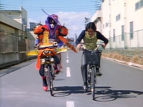 Gekisou Sentai Carranger Season 1 Episode 10 - A Great Reversal!! Bicycle Training