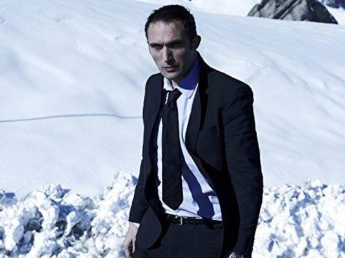 Profugos Season 1 Episode 3 - Episode 3