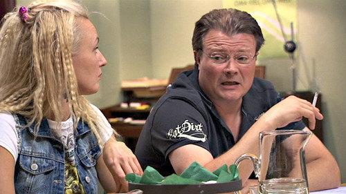 Ihmisten puolue Season 2 Episode 1 - Episode 1