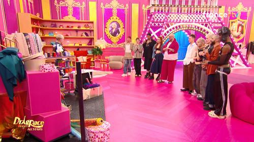 Drag Race France Season 4 Episode 2 - Super Ball