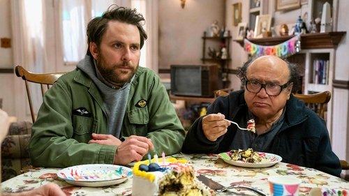 It's Always Sunny in Philadelphia Season 16 Episode 3 - The Gang Gets Cursed