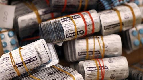 This Is Life with Lisa Ling Season 6 Episode 2 - The Benzos Crisis