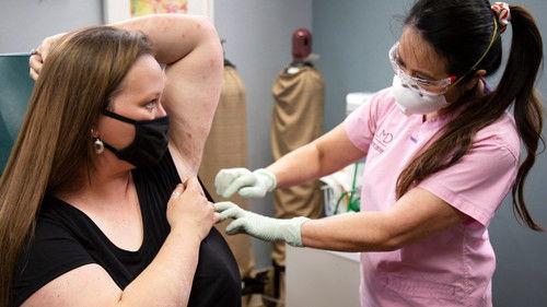 Dr. Pimple Popper Season 5 Episode 5 - Pain the Neck