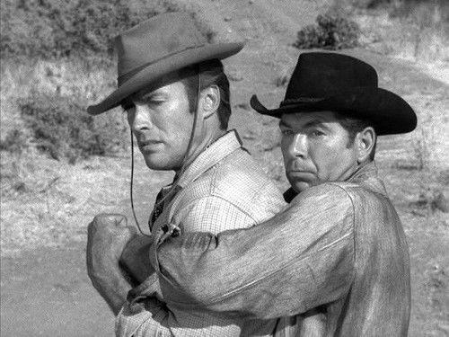 Rawhide Season 8 Episode 4 - Walk into Terror