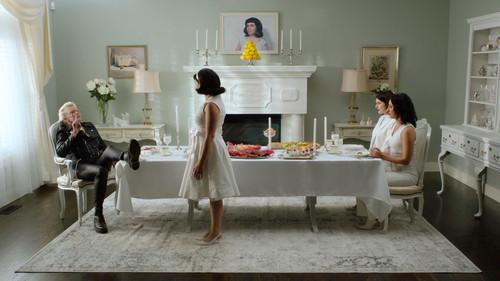 Three Busy Debras Season 1 Episode 4 - Barbra
