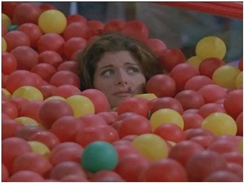 Will & Grace Season 3 Episode 10 - Three's A Crowd, Six Is A Freak Show