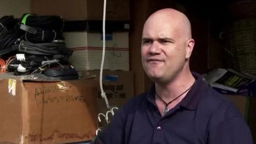 Storage Hunters Season 1 Episode 14 - Native Wars