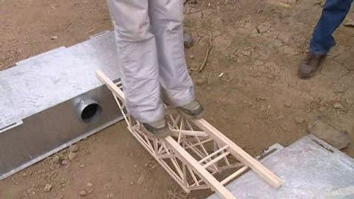 Scrapheap Challenge Season 3 Episode 6 - Bridging Machines