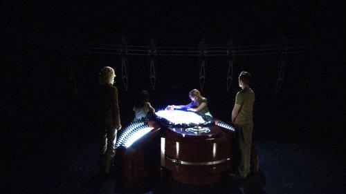 Battlestar Galactica Season 2 Episode 18 - Downloaded