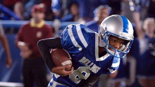 Bella and the Bulldogs Season 1 Episode 15 - Player Hater