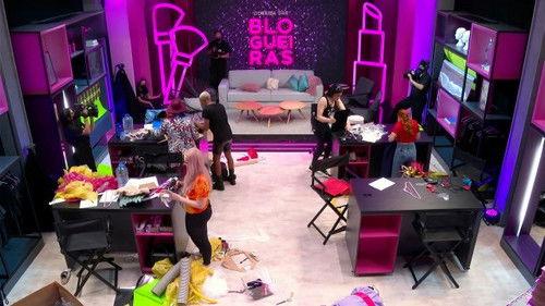 Corrida das Blogueiras Season 3 Episode 4 - Night of Hot Glue: Super Heroes