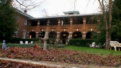 Ghost Hunters Season 8 Episode 4 - Dead & Breakfast