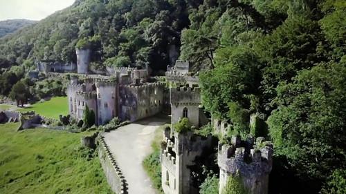 Mysteries of the Abandoned Season 5 Episode 3 - Haunting of Heartbreak Castle