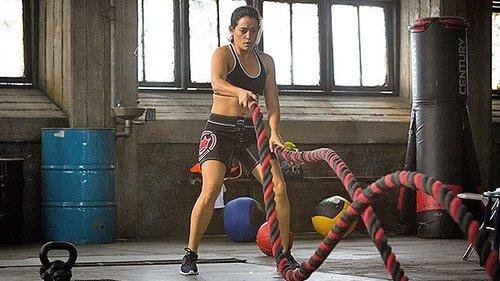 Kingdom Season 2 Episode 5 - Happy Hour