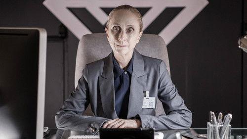 Teenage Kiss: The Future Is Dead Season 1 Episode 5 - You Have to Be Brave to Be Part of This Family⁩