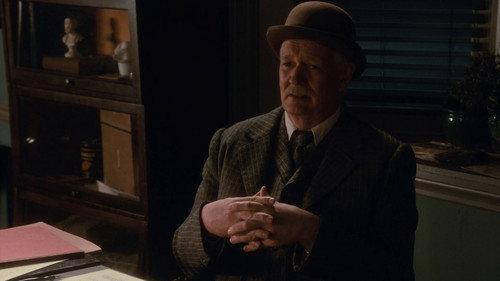 Murdoch Mysteries Season 13 Episode 13 - Kill Thy Neighbour