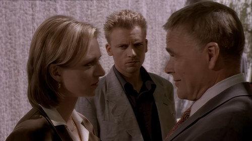 Due South Season 3 Episode 4 - Strange Bedfellows