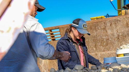 Outback Opal Hunters Season 12 Episode 2 - Water You Waiting For?