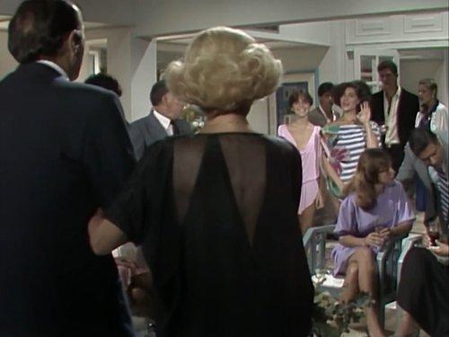 A Gata Comeu Season 1 Episode 12 - Episode 12