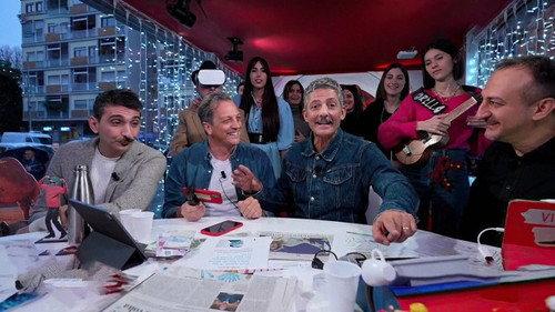 Long live Rai2! Season 1 Episode 7 - Episode 7