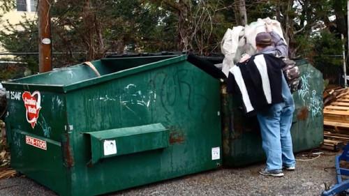 Doomsday Preppers Season 3 Episode 2 - The Gates Of Hell