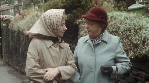 Last of the Summer Wine Season 9 Episode 1 - Why Does Norman Clegg Buy Ladies' Elastic Stockings?