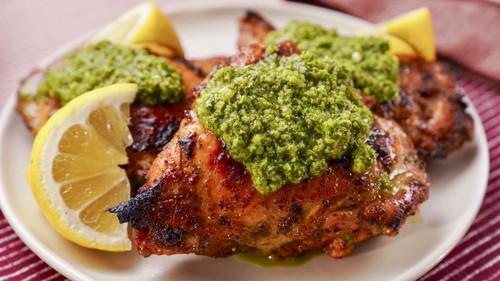 Girl Meets Farm Season 14 Episode 5 - Spiced-Up Date Night