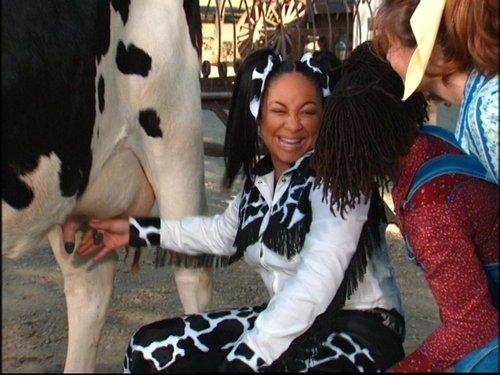 undefined Season 3 Episode 27 - Country Cousins (1)