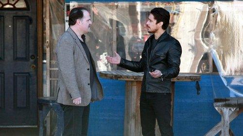 Queen of the South Season 1 Episode 9 - Coge Todo Lo Que Puede Llevar