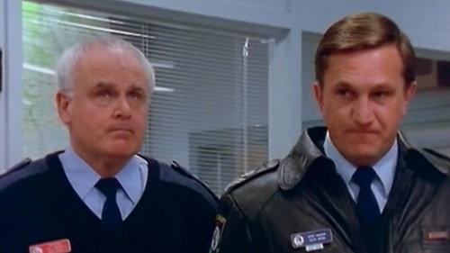 Police Rescue Season 4 Episode 4 - Something's Got to Give