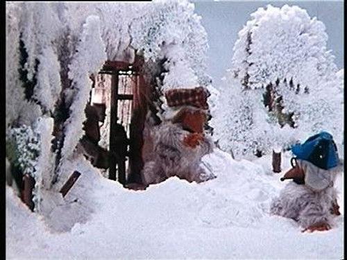 The Wombles Season 1 Episode 24 - Games In The Snow