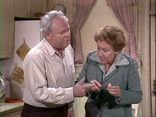 All in the Family Season 7 Episode 16 - The Boarder Patrol