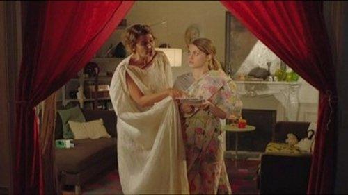 Fais pas ci, fais pas ça Season 5 Episode 4 - Être (ou ne pas être) une femme