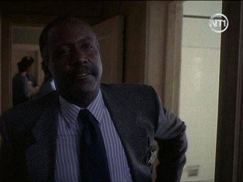 Profiler Season 2 Episode 5 - Power Corrupts