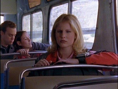 Power Rangers Season 8 Episode 9 - Go Volcanic