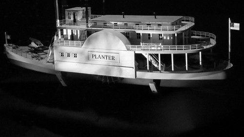 Mysteries at the Museum Season 7 Episode 9 - Robber's Bride, The Night Disco Exploded, Escape By Sea